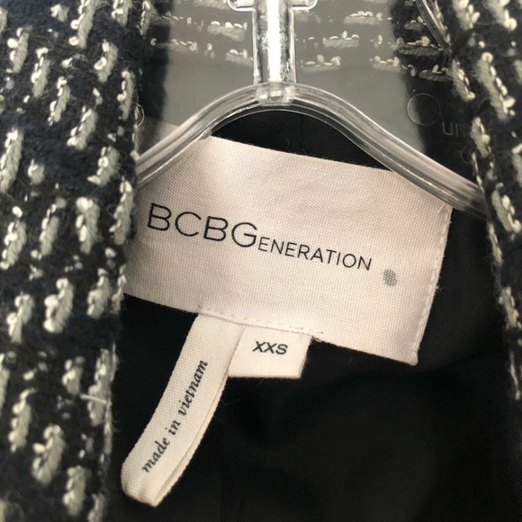 BCBGeneration Black and Gray Coat | XXS - Picture 4 of 12